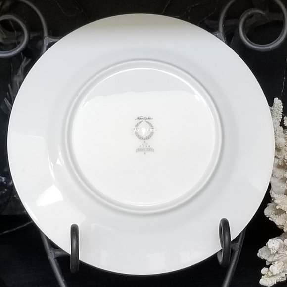 Noritake 2 Evening Gown Salad Plates **Excellent Condition** - Picture 5 of 6